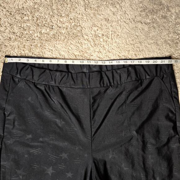 Torrid Embossed Star Print Lattice Pocket Legging Black Size 6 Whimsigoth - Picture 7 of 12